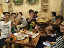 加茂镇烧烤加盟,学烧烤技术,开烧烤店多少钱疯狂烤翅加盟